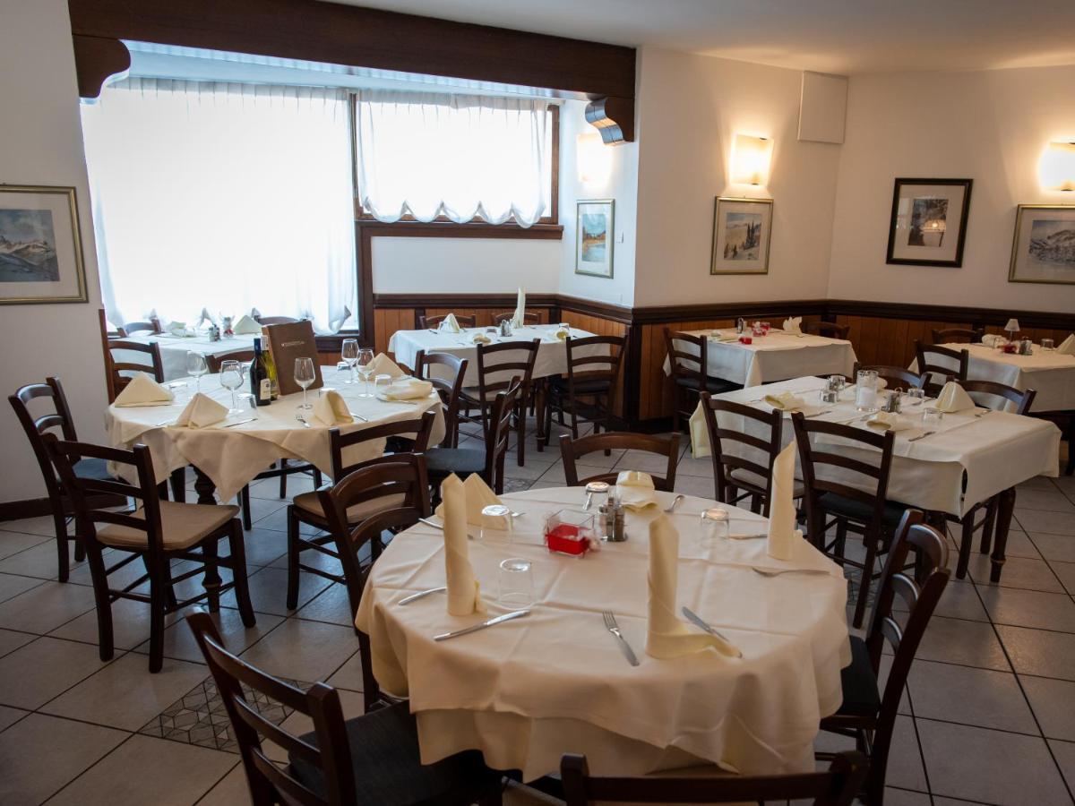 Biker Hotel Al Gallo Forcello Passo di Pramollo Esterno foto