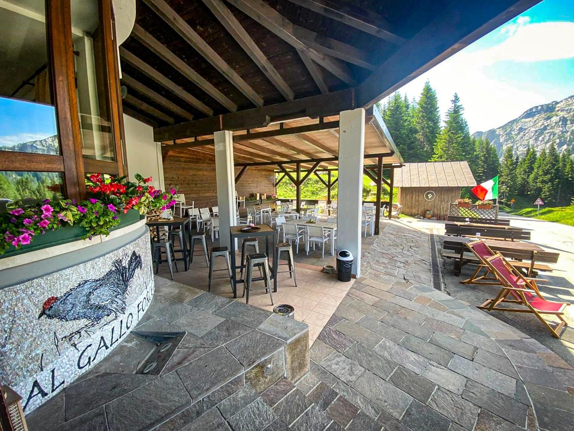Biker Hotel Al Gallo Forcello Passo di Pramollo Esterno foto