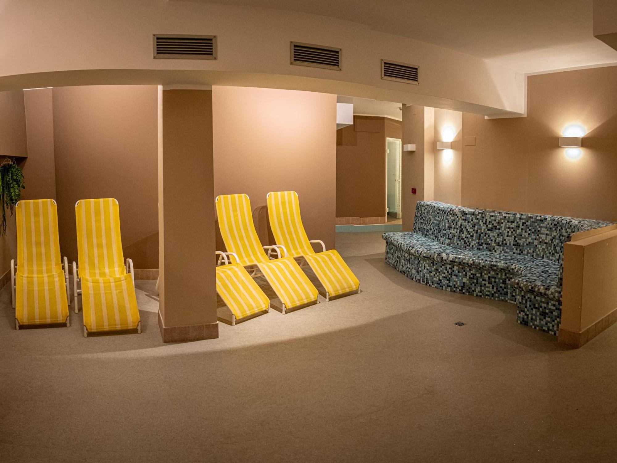 Biker Hotel Al Gallo Forcello Passo di Pramollo Esterno foto