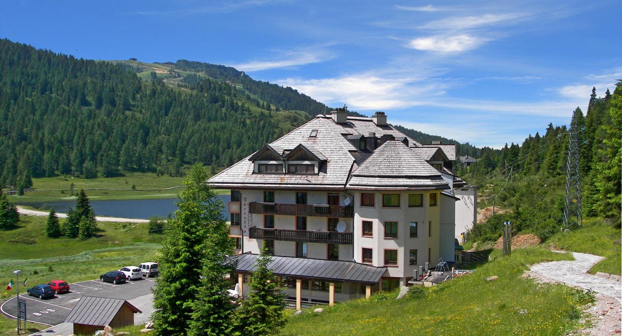 Biker Hotel Al Gallo Forcello Passo di Pramollo Esterno foto