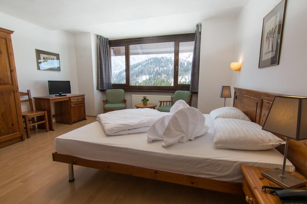 Biker Hotel Al Gallo Forcello Passo di Pramollo Esterno foto